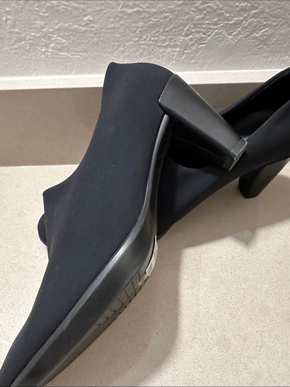 Ecco Women's Black Slip-On heels